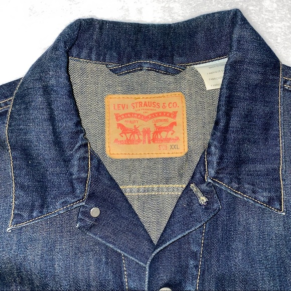Levi’s Dark Wash Trucker Jean Jacket - Picture 2 of 4